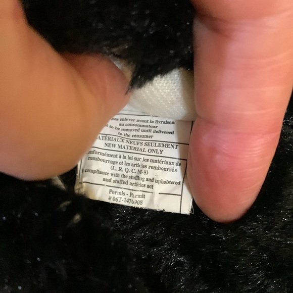 Black Fuzzy Slippers with Bow and jewel - Picture 9 of 11